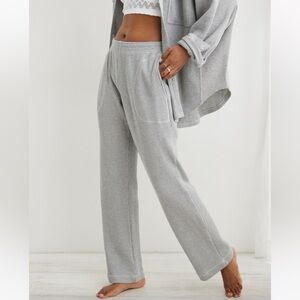 AERIE Waffle Knit Skater Pant - EUC